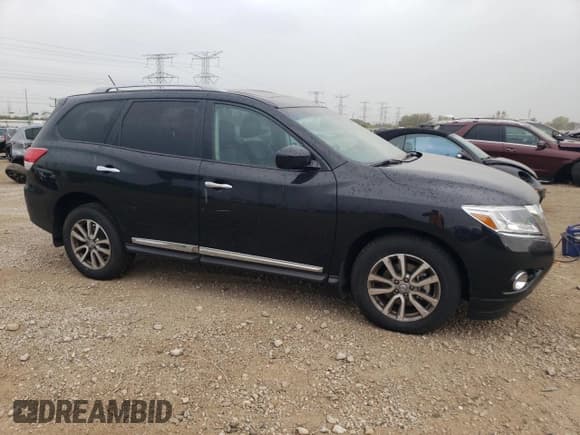 ✅ 2016 Nissan Pathfinder Platinum • VIN: 5N1AR2MM2GC648947 • Lot: 82343195. Listed on Copart with 72,632 mi. Free auction sales archive from the USA and detailed vehicle history report at DreamBid. Image 4.