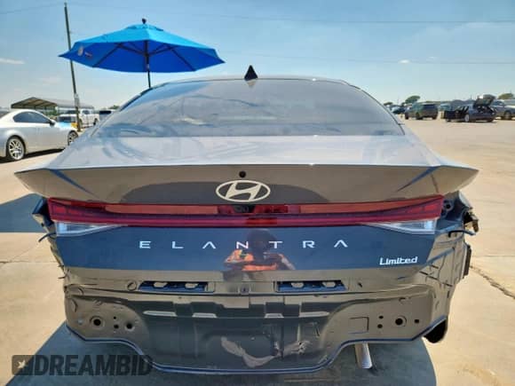 2025 Hyundai Elantra Limited with VIN KMHLP4DG8SU006434, listed as a Copart auction lot 81894615 with 1,238 mi miles and Salvage title. Bid and sale history available at DreamBid. Image 6.