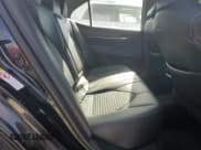 ✅ 2019 Toyota Camry SE • VIN: 4T1B11HK5KU232649 • Лот: 92537745. Опубликован ранее на Copart с пробегом 102 359 миль. Бесплатный доступ к архиву аукционных продаж из США и подробный отчёт об истории автомобиля на DreamBid. Изображение 10.