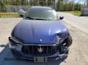 ✅ 2017 Maserati Levante • VIN: ZN661XUS7HX221835 • Лот: 49716655. Опубликован ранее на Copart с пробегом 93 977 миль. Бесплатный доступ к архиву аукционных продаж из США и подробный отчёт об истории автомобиля на DreamBid. Изображение 5.