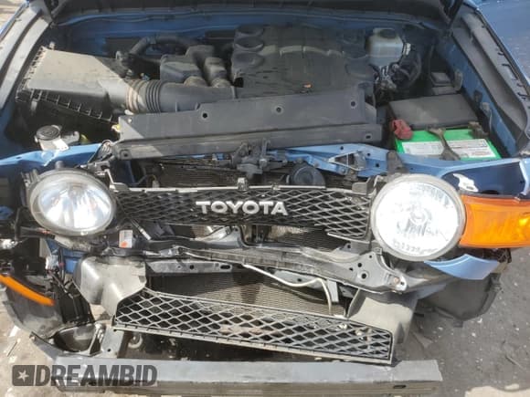 ✅ 2011 Toyota FJ Cruiser • VIN: JTEBU4BF2BK110489 • Lot: 64169235. Wystawiony na Copart z przebiegiem 164 516 mil. Bezpłatny archiwum sprzedaży aukcyjnych z USA i szczegółowy raport historii pojazdu na DreamBid. Zdjęcie 12.