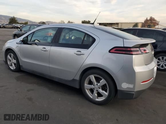 ✅ 2014 Chevrolet Volt • VIN: 1G1RF6E48EU174752 • Lot: 92484895. Listed on Copart with 220,054 mi. Free auction sales archive from the USA and detailed vehicle history report at DreamBid. Image 2.