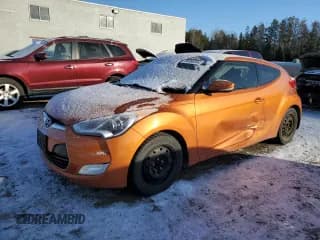 ✅ 2016 Hyundai Veloster • VIN: KMHTC6AD9GU254183 • Lot: 86990394. Wystawiony na Copart z przebiegiem Nie podano. Bezpłatny archiwum sprzedaży aukcyjnych z USA i szczegółowy raport historii pojazdu na DreamBid. Zdjęcie 1.