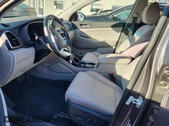 ✅ 2021 Hyundai Tucson Limited • VIN: KM8J33AL9MU351165 • Лот: 89682165. Опубликован ранее на Copart с пробегом 26 070 миль. Бесплатный доступ к архиву аукционных продаж из США и подробный отчёт об истории автомобиля на DreamBid. Изображение 7.