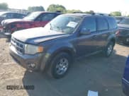 ✅ 2011 Ford Escape Limited • VIN: 1FMCU0EG7BKB26916 • Lot: 42053161. Wystawiony na IAAI z przebiegiem 194 669 mil. Bezpłatny archiwum sprzedaży aukcyjnych z USA i szczegółowy raport historii pojazdu na DreamBid. Zdjęcie 2.