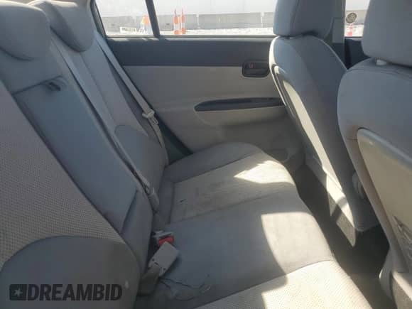 2010 Hyundai Accent GLS with VIN KMHCN4AC7AU448367, listed as a Copart auction lot 81972315 with 178,698 mi miles and Salvage title. Bid and sale history available at DreamBid. Image 10.