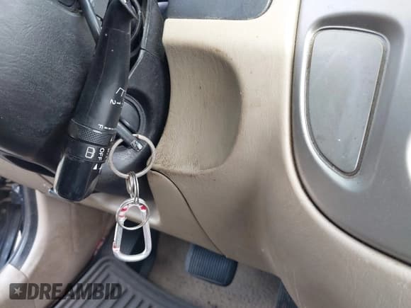 ✅ 2003 Ford Escape XLT Popular • VIN: 1FMYU03103KA70873 • Lot: 43625067. Listed on IAAI with 221,621 mi. Free auction sales archive from the USA and detailed vehicle history report at DreamBid. Image 11.