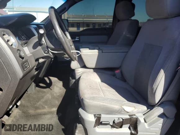 ✅ 2012 Ford F-150 XL • VIN: 1FTEW1CM7CKD77457 • Lot: 87455055. Wystawiony na Copart z przebiegiem 256 816 mil. Bezpłatny archiwum sprzedaży aukcyjnych z USA i szczegółowy raport historii pojazdu na DreamBid. Zdjęcie 7.