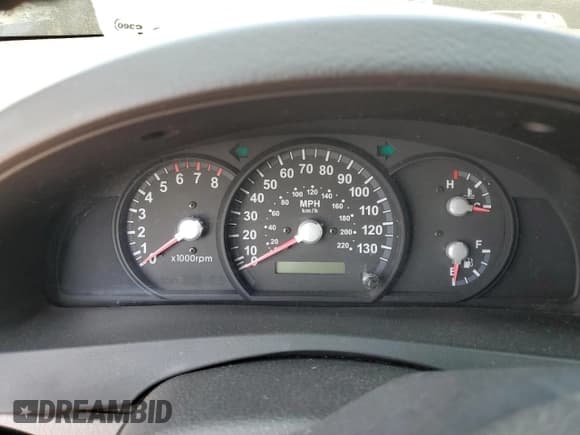 ✅ 2005 Kia Sorento LX • VIN: KNDJC733855458910 • Лот: 60094855. Опубликован ранее на Copart с пробегом Не указан. Бесплатный доступ к архиву аукционных продаж из США и подробный отчёт об истории автомобиля на DreamBid. Изображение 9.