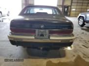 ✅ 1994 Buick Roadmaster • VIN: 1G4BN52P0RR424901 • Lot: 62888885. Wystawiony na Copart z przebiegiem 131 912 mil. Bezpłatny archiwum sprzedaży aukcyjnych z USA i szczegółowy raport historii pojazdu na DreamBid. Zdjęcie 6.