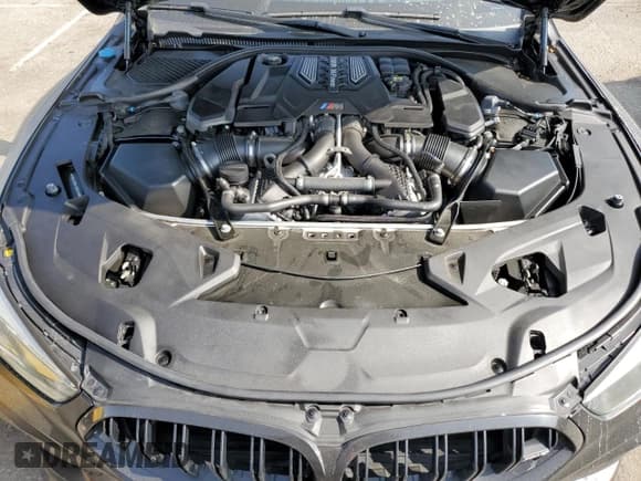 ✅ 2020 BMW M8 Competition • VIN: WBSAE0C04LCD57648 • Lot: 69025035. Wystawiony na Copart z przebiegiem 45 991 mil. Bezpłatny archiwum sprzedaży aukcyjnych z USA i szczegółowy raport historii pojazdu na DreamBid. Zdjęcie 11.