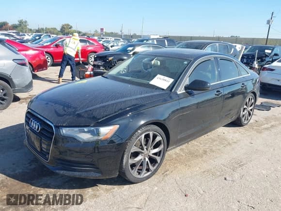 ✅ 2013 Audi A6 Premium Plus • VIN: WAUDFAFC6DN087769 • Lot: 43638841. Wystawiony na IAAI z przebiegiem 88 495 mil. Bezpłatny archiwum sprzedaży aukcyjnych z USA i szczegółowy raport historii pojazdu na DreamBid. Zdjęcie 16.