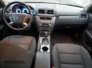 ✅ 2010 Ford Fusion SE • VIN: 3FAHP0HA0AR378077 • Lot: 82573975. Listed on Copart with 173,507 mi. Free auction sales archive from the USA and detailed vehicle history report at DreamBid. Image 8.