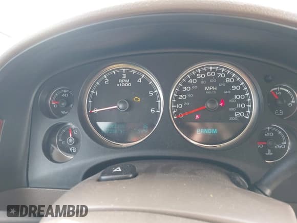 ✅ 2013 Chevrolet Silverado 1500 LTZ • VIN: 3GCPKTE79DG312531 • Lot: 43674519. Wystawiony na IAAI z przebiegiem 227 234 mil. Bezpłatny archiwum sprzedaży aukcyjnych z USA i szczegółowy raport historii pojazdu na DreamBid. Zdjęcie 7.