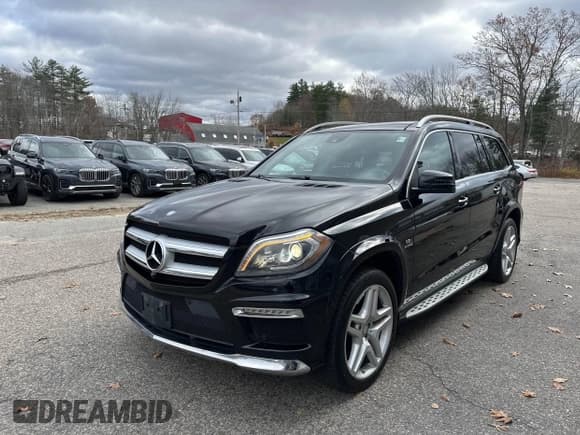 ✅ 2016 Mercedes-Benz GL 550 • VIN: 4JGDF7DE3GA639794 • Lot: 43686764. Wystawiony na IAAI z przebiegiem 121 762 mil. Bezpłatny archiwum sprzedaży aukcyjnych z USA i szczegółowy raport historii pojazdu na DreamBid. Zdjęcie 2.