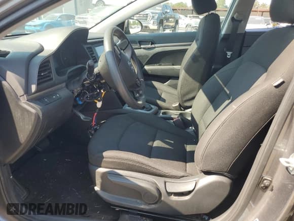 ✅ 2020 Hyundai Elantra SE • VIN: 5NPD74LF0LH501420 • Lot: 81432585. Listed on Copart with 92,562 mi. Free auction sales archive from the USA and detailed vehicle history report at DreamBid. Image 7.