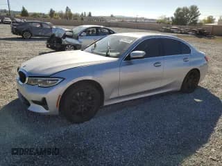 ✅ 2019 BMW 3 Series 330i • VIN: WBA5R1C5XKAK12519 • Лот: 91447845. Опубликован ранее на Copart с пробегом 63 480 миль. Бесплатный доступ к архиву аукционных продаж из США и подробный отчёт об истории автомобиля на DreamBid. Изображение 1.