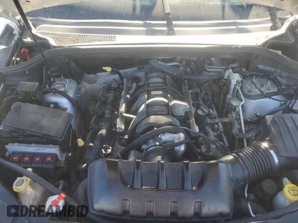 ✅ 2011 Jeep Grand Cherokee Overland • VIN: 1J4RR6GT7BC604866 • Lot: 91003765. Listed on Copart with 128,314 mi. Free auction sales archive from the USA and detailed vehicle history report at DreamBid. Image 12.