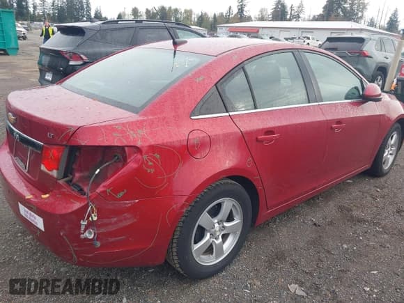 ✅ 2014 Chevrolet Cruze 1LT • VIN: 1G1PC5SB5E7400872 • Лот: 43559228. Опубликован ранее на IAAI с пробегом 107 013 миль. Бесплатный доступ к архиву аукционных продаж из США и подробный отчёт об истории автомобиля на DreamBid. Изображение 4.