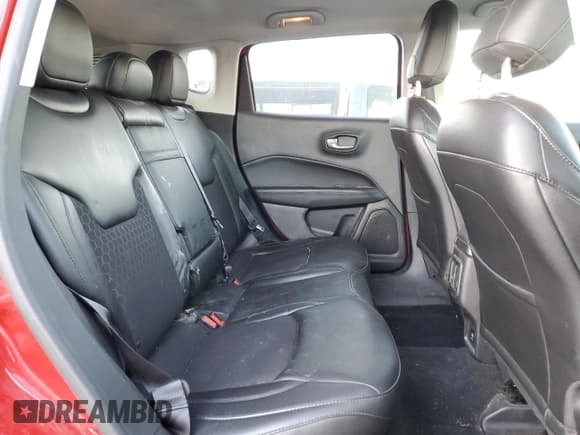 ✅ 2018 Jeep Compass Altitude • VIN: 3C4NJCBB6JT318468 • Lot: 92470575. Listed on Copart with 119,187 mi. Free auction sales archive from the USA and detailed vehicle history report at DreamBid. Image 11.