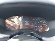 ✅ 2022 Jeep Compass Latitude Lux • VIN: 3C4NJDFB0NT171103 • Lot: 41857327. Wystawiony na IAAI z przebiegiem 17 940 mil. Bezpłatny archiwum sprzedaży aukcyjnych z USA i szczegółowy raport historii pojazdu na DreamBid. Zdjęcie 7.