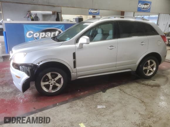 ✅ 2012 Chevrolet Captiva Sport LTZ • VIN: 3GNFL4E52CS634654 • Lot: 50459355. Wystawiony na Copart z przebiegiem 151 059 mil. Bezpłatny archiwum sprzedaży aukcyjnych z USA i szczegółowy raport historii pojazdu na DreamBid. Zdjęcie 1.
