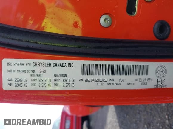 ✅ 2009 Dodge Challenger SRT-8 • VIN: 2B3LJ74W29H598233 • Lot: 43585194. Wystawiony na IAAI z przebiegiem 32 506 mil. Bezpłatny archiwum sprzedaży aukcyjnych z USA i szczegółowy raport historii pojazdu na DreamBid. Zdjęcie 9.