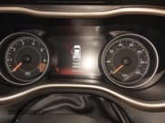 ✅ 2015 Jeep Cherokee Limited • VIN: 1C4PJMDB3FW716699 • Lot: 43719105. Wystawiony na IAAI z przebiegiem 153 418 mil. Bezpłatny archiwum sprzedaży aukcyjnych z USA i szczegółowy raport historii pojazdu na DreamBid. Zdjęcie 7.