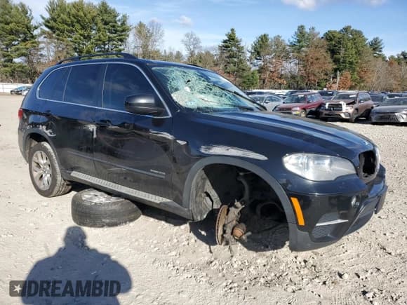 ✅ 2013 BMW X5 xDrive35i • VIN: 5UXZV4C59D0B21270 • Lot: 93571345. Listed on Copart with 167,616 mi. Free auction sales archive from the USA and detailed vehicle history report at DreamBid. Image 4.