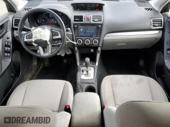 ✅ 2017 Subaru Forester Premium • VIN: JF2SJAGC2HH508044 • Lot: 90508615. Wystawiony na Copart z przebiegiem 233 731 mil. Bezpłatny archiwum sprzedaży aukcyjnych z USA i szczegółowy raport historii pojazdu na DreamBid. Zdjęcie 8.