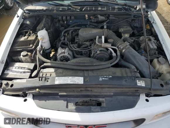 ✅ 1997 GMC Sonoma SLS • VIN: 1GTCS19X7V8517253 • Lot: 43829035. Wystawiony na Copart z przebiegiem 102 976 mil. Bezpłatny archiwum sprzedaży aukcyjnych z USA i szczegółowy raport historii pojazdu na DreamBid. Zdjęcie 11.