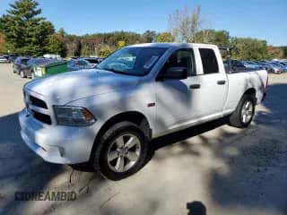 2014 Ram 1500 Express z VIN 1C6RR7FT3ES362155, wystawiony jako Copart lot #84908995 z przebiegiem 163 097 mil mil oraz Czysty tytuł • Clean title. Historia ofert i sprzedaży dostępna na DreamBid. Obrazek 1.