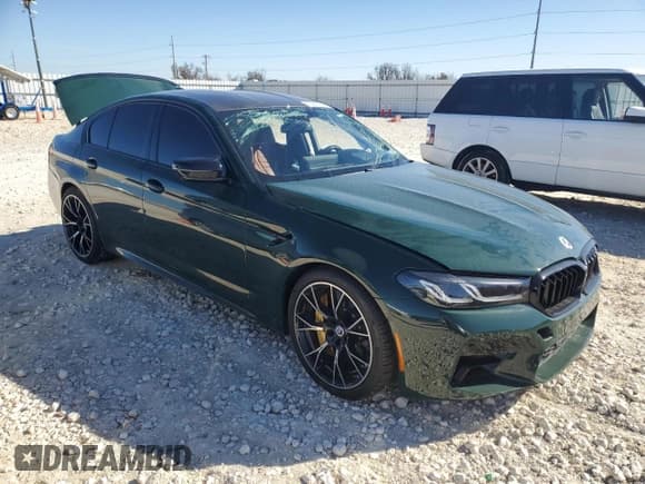 ✅ 2023 BMW M5 • VIN: WBS83CH02PCM33496 • Lot: 85286394. Wystawiony na Copart z przebiegiem Nie podano. Bezpłatny archiwum sprzedaży aukcyjnych z USA i szczegółowy raport historii pojazdu na DreamBid. Zdjęcie 4.