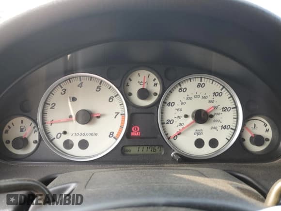 ✅ 2005 Mazda MX-5 Miata LS • VIN: JM1NB353X50410512 • Lot: 59663705. Listed on Copart with 111,767 mi. Free auction sales archive from the USA and detailed vehicle history report at DreamBid. Image 9.