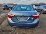✅ 2015 Toyota Corolla LE • VIN: 2T1BURHE3FC406886 • Лот: 95004065. Опубликован ранее на Copart с пробегом 92 750 миль. Бесплатный доступ к архиву аукционных продаж из США и подробный отчёт об истории автомобиля на DreamBid. Изображение 6.