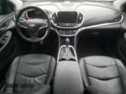 ✅ 2018 Chevrolet Volt LT • VIN: 1G1RA6S56JU153551 • Lot: 39820424. Wystawiony na Copart z przebiegiem 24 333 mil. Bezpłatny archiwum sprzedaży aukcyjnych z USA i szczegółowy raport historii pojazdu na DreamBid. Zdjęcie 8.