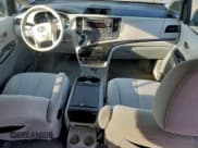 ✅ 2014 Toyota Sienna LE • VIN: 5TDKK3DC3ES418436 • Lot: 94766755. Listed on Copart with 179,407 mi. Free auction sales archive from the USA and detailed vehicle history report at DreamBid. Image 8.