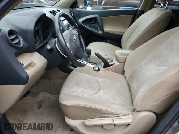 ✅ 2010 Toyota RAV4 • VIN: 2T3BF4DV7AW031909 • Лот: 90229185. Опубликован ранее на Copart с пробегом 222 816 миль. Бесплатный доступ к архиву аукционных продаж из США и подробный отчёт об истории автомобиля на DreamBid. Изображение 7.