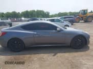 ✅ 2015 Hyundai Genesis Coupe 3.8L Base • VIN: KMHHU6KJ0FU124671 • Lot: 42491753. Wystawiony na IAAI z przebiegiem 119 967 mil. Bezpłatny archiwum sprzedaży aukcyjnych z USA i szczegółowy raport historii pojazdu na DreamBid. Zdjęcie 13.