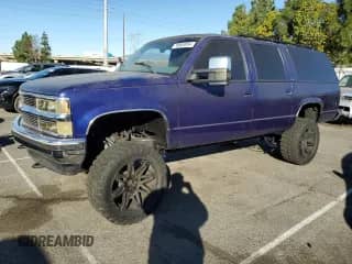 1999 Chevrolet Suburban с VIN 1GNEC16R9XJ307672, выставлен на аукционе Copart как лот 78663054 с пробегом 198 081 миль миль и На запчасти • Non repairable. История ставок и продаж доступна на DreamBid. Изображение 1.