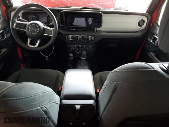 ✅ 2025 Jeep Wrangler Sahara • VIN: 1C4PJXEN4SW556319 • Lot: 86338745. Listed on Copart with 17,780 mi. Free auction sales archive from the USA and detailed vehicle history report at DreamBid. Image 8.