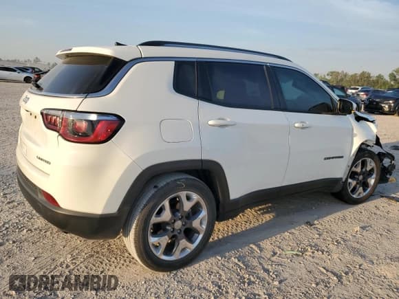 ✅ 2019 Jeep Compass Limited • VIN: 3C4NJCCB9KT662621 • Lot: 53361685. Listed on Copart with 97,637 mi. Free auction sales archive from the USA and detailed vehicle history report at DreamBid. Image 3.