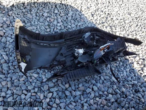 2022 Hyundai Elantra SEL z VIN 5NPLM4AG2NH058920, wystawiony jako Copart lot #81656685 z przebiegiem 70 931 mil mil oraz Szkoda całkowita • Salvage title. Historia ofert i sprzedaży dostępna na DreamBid. Obrazek 12.