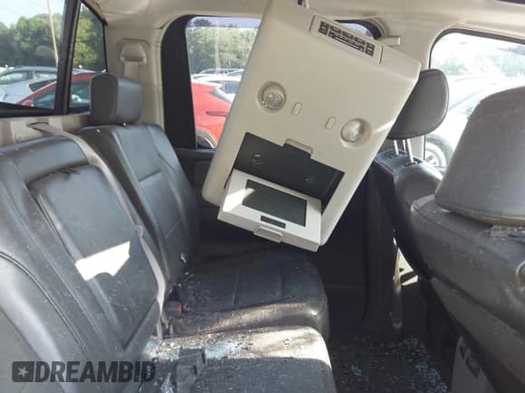 ✅ 2005 Nissan Titan LE • VIN: 1N6AA07BX5N558163 • Lot: 42771090. Listed on IAAI with 155,280 mi. Free auction sales archive from the USA and detailed vehicle history report at DreamBid. Image 8.