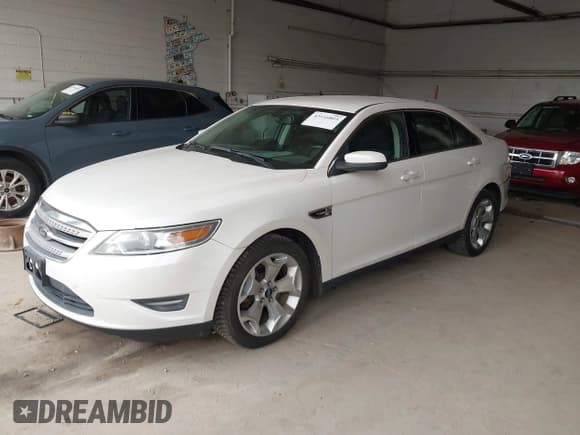 ✅ 2010 Ford Taurus SEL • VIN: 1FAHP2EW8AG105732 • Lot: 43116803. Listed on IAAI with 172,280 mi. Free auction sales archive from the USA and detailed vehicle history report at DreamBid. Image 2.