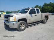 ✅ 2009 Chevrolet Silverado 2500HD LT • VIN: 1GCHK59K69E112140 • Лот: 62650595. Опубликован ранее на Copart с пробегом 291 863 миль. Бесплатный доступ к архиву аукционных продаж из США и подробный отчёт об истории автомобиля на DreamBid. Изображение 1.