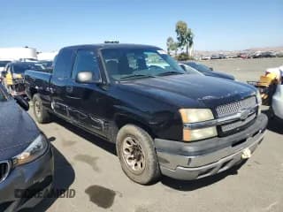 ✅ 2004 Chevrolet Silverado 1500 LS • VIN: 2GCEC19T041239803 • Лот: 69861504. Опубликован ранее на Copart с пробегом 227 535 миль. Бесплатный доступ к архиву аукционных продаж из США и подробный отчёт об истории автомобиля на DreamBid. Изображение 4.