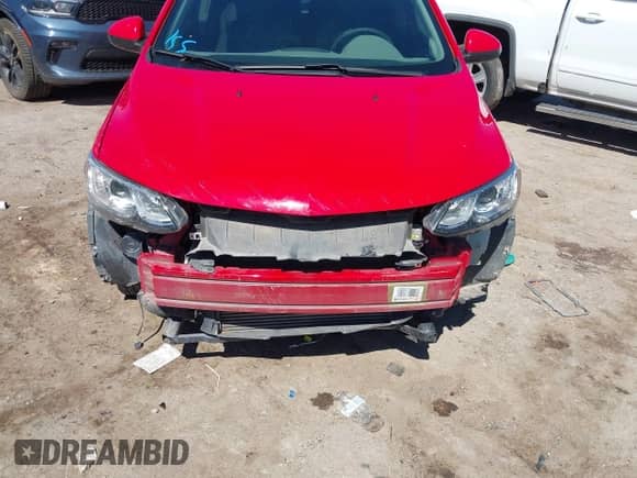 2020 Chevrolet Sonic LT с VIN 1G1JG6SB7L4136259, выставлен на аукционе IAAI как лот 43262998 с пробегом 77 834 миль миль и . История ставок и продаж доступна на DreamBid. Изображение 6.