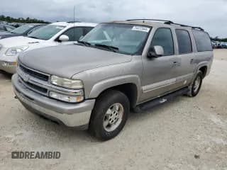 ✅ 2002 Chevrolet Suburban LT • VIN: 1GNFK16Z32J189411 • Lot: 74472544. Wystawiony na Copart z przebiegiem 244 985 mil. Bezpłatny archiwum sprzedaży aukcyjnych z USA i szczegółowy raport historii pojazdu na DreamBid. Zdjęcie 1.