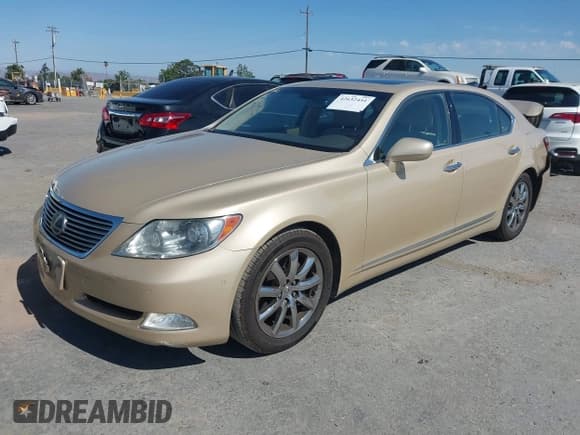 ✅ 2007 Lexus LS 460 L • VIN: JTHGL46F875001899 • Lot: 42632451. Listed on IAAI with 149,364 mi. Free auction sales archive from the USA and detailed vehicle history report at DreamBid. Image 17.